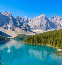 surreal turquoise lake in Banff