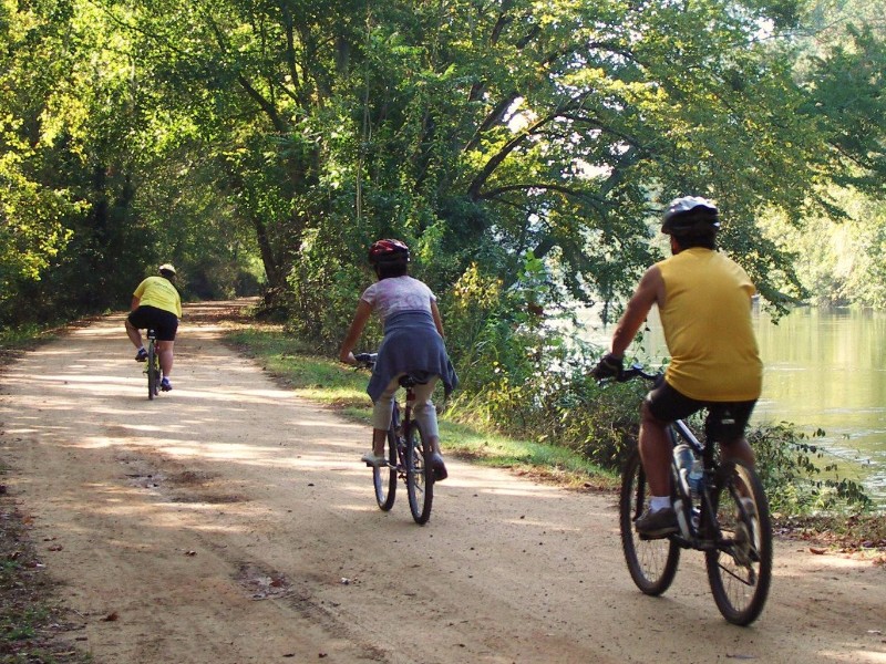Bike ride along the Augusta Canal National Heritage Area