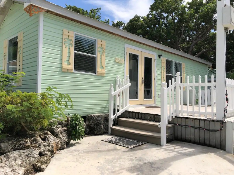 Beachfront Key Largo Cottage