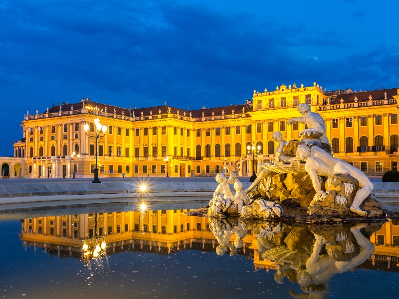 Schonbrunn Palace at dusk
