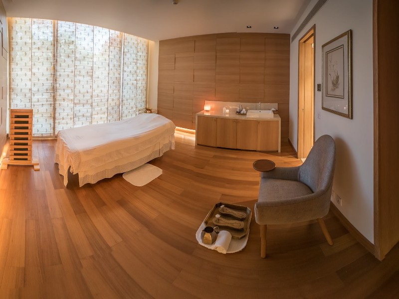 Soothing spa at The Oberoi, New Delhi