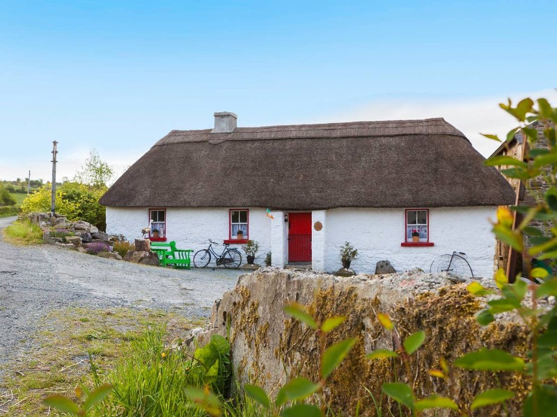 Thatched Cottage, Longford, Ireland