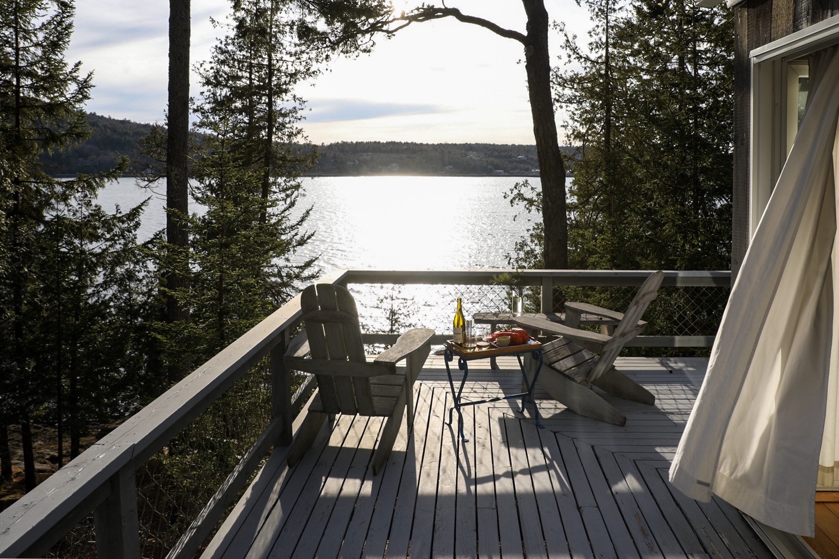 Exquisite Seaside Cottage on Somes Sound