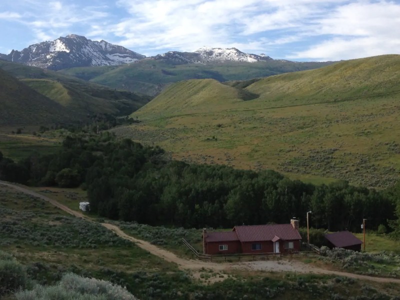 Hole in the Mountain Place, Elko County, Nevada
