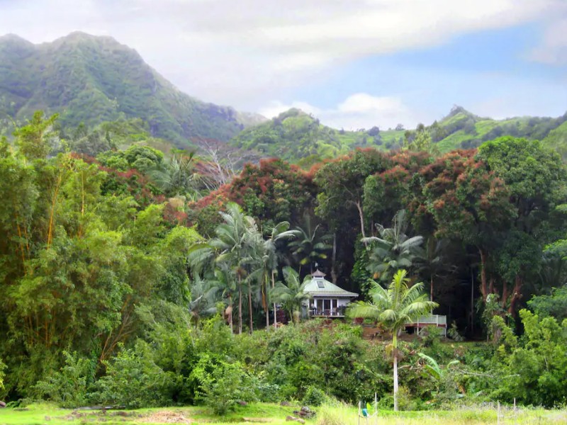 Romantic Garden Cottage, Kauai