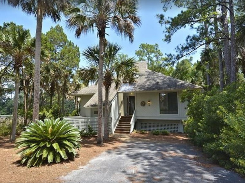 Front of Renovated Moss Creek Marsh Cottage with Spectacular Views