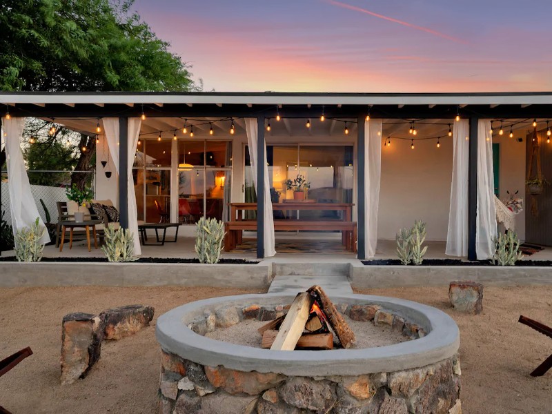 Cactus Jax Cottage – Joshua Tree National Park, CA