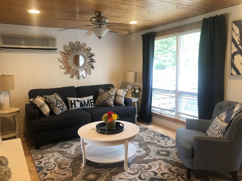 Seating at Blue Bliss Cottage Retreat