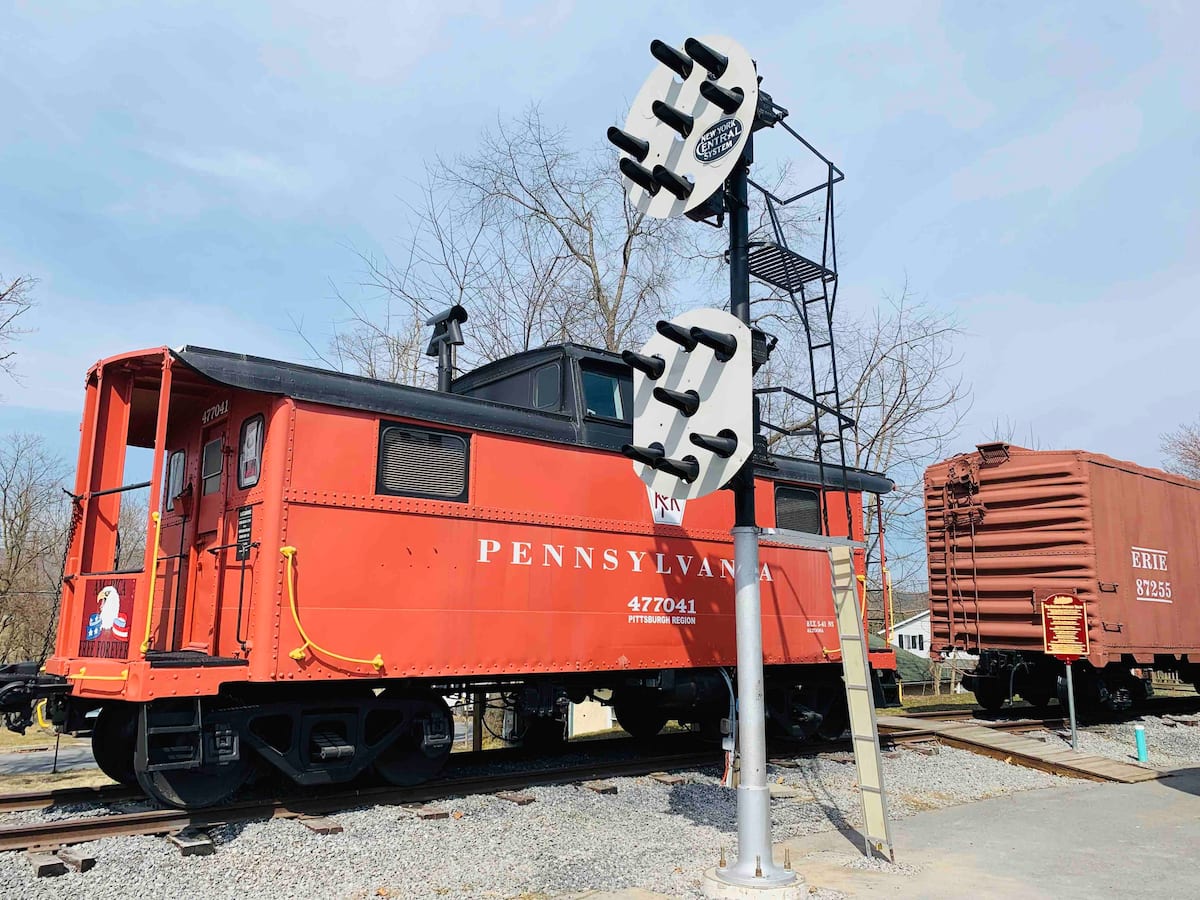 A must-stay for all train lovers 