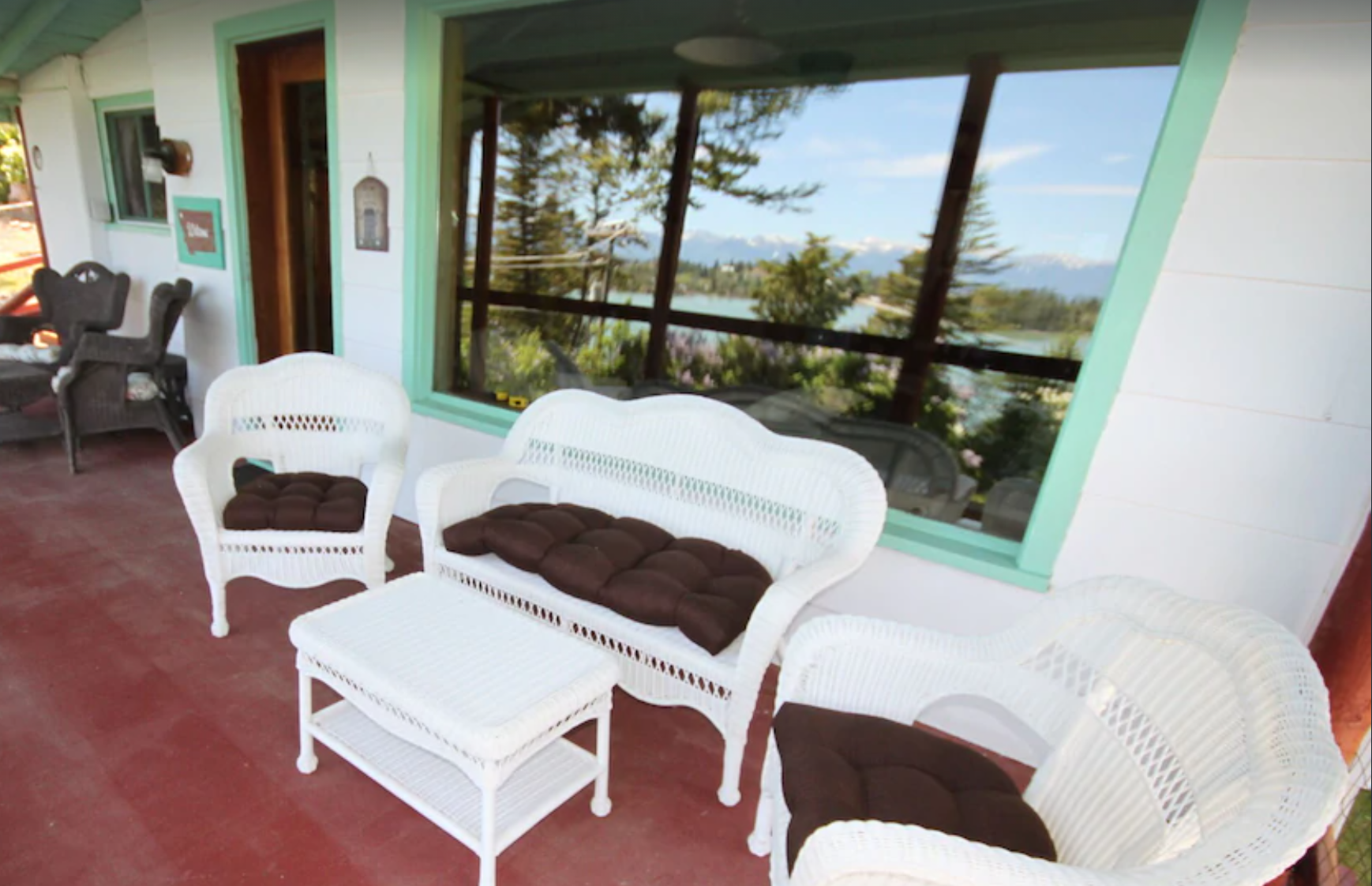 Cottage at Somers Bay Overlooking Flathead Lake