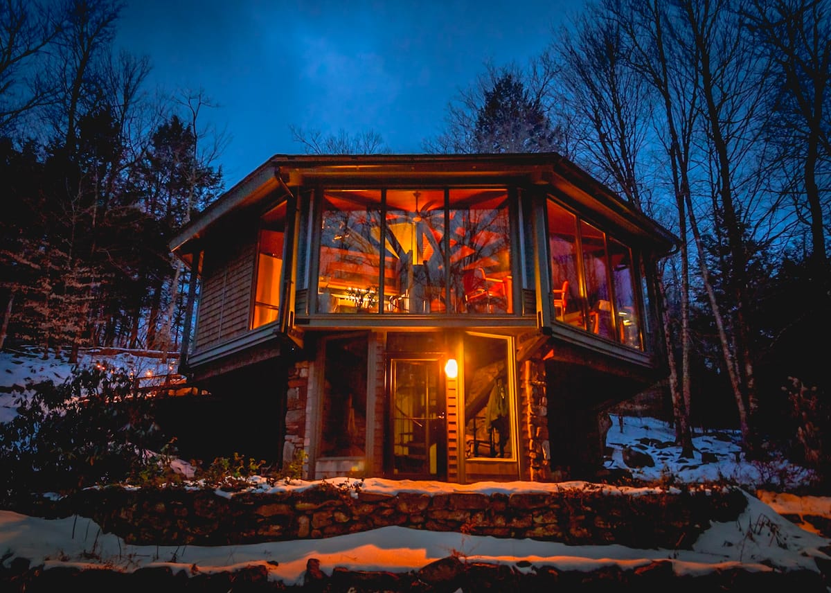 Octagonal Treehouse in the Berkshires
