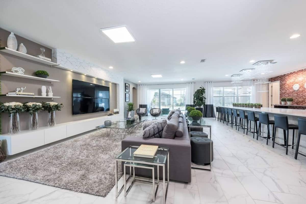 13 Large Vacation Rentals That Sleep 30 or More in Florida – Holidays