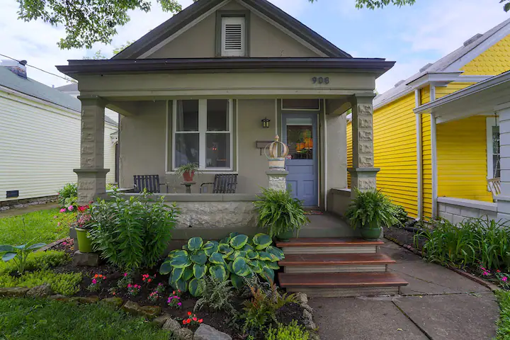 Bright, eclectic, and cozy for your stay