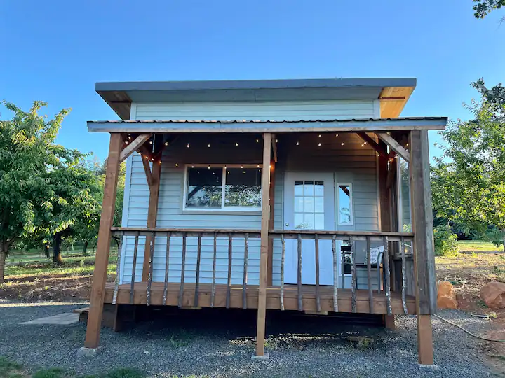 Simplify life in this tranquil getaway
